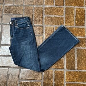 NWOT Gap Dark Rinse Midrise Bootcut Jean